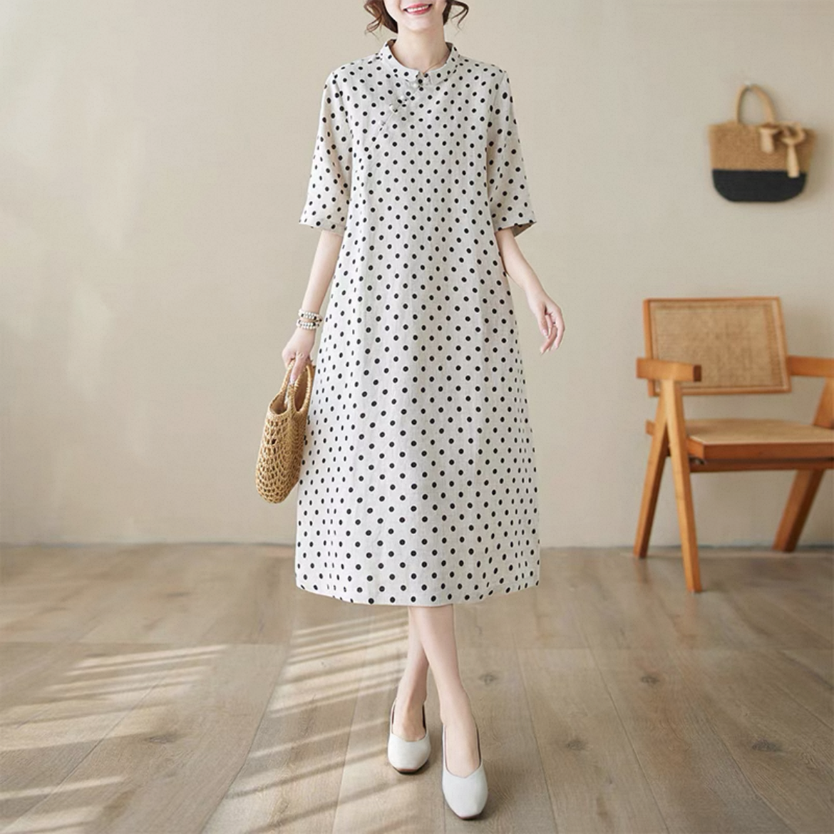 ドットワンピース、コットンリネン（綿麻）ワンピース、レディースワンピース、夏のワンピース