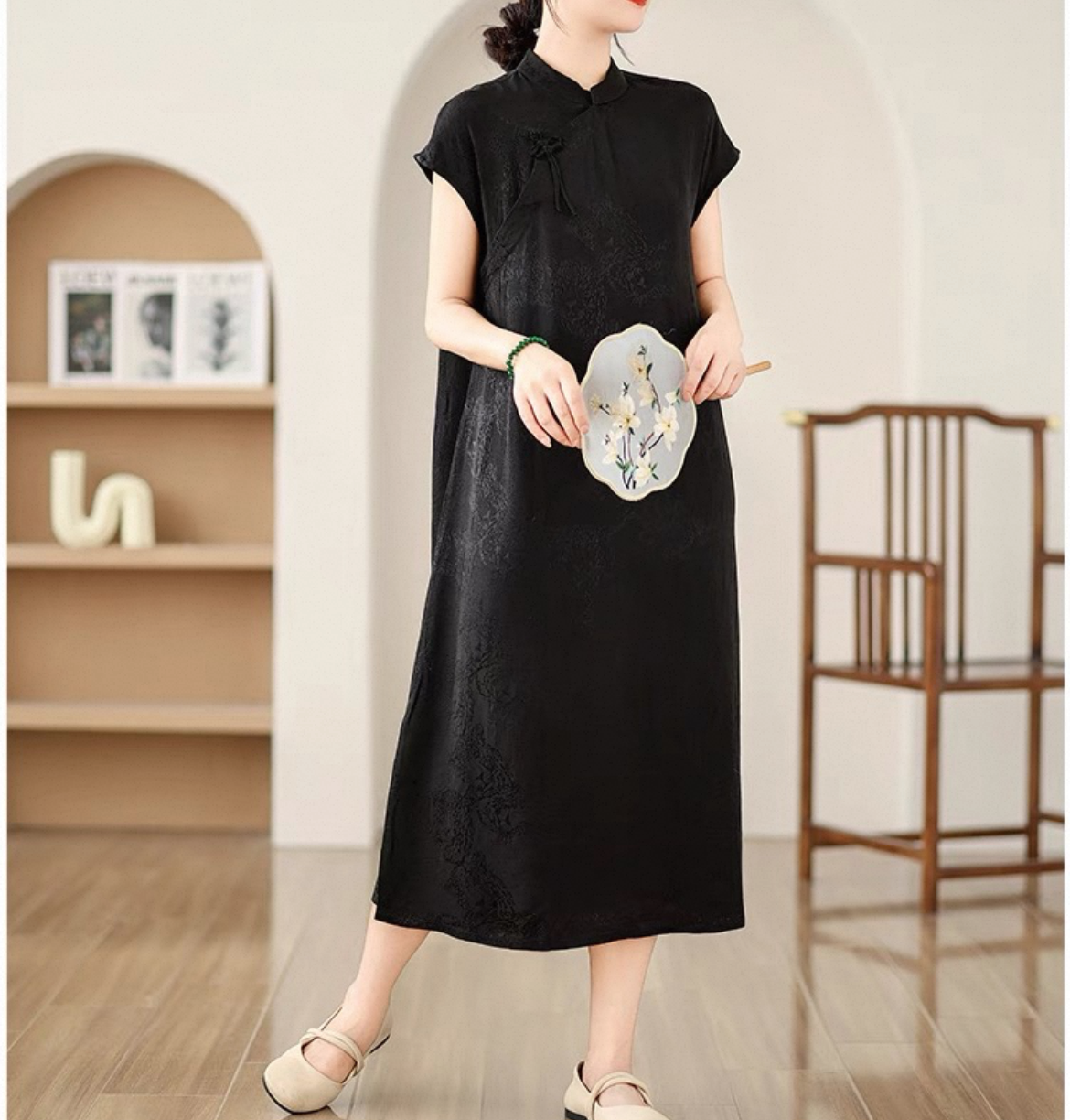 ブラックワンピース、コットンリネン（綿麻）ワンピース、レディースワンピース、夏のワンピース