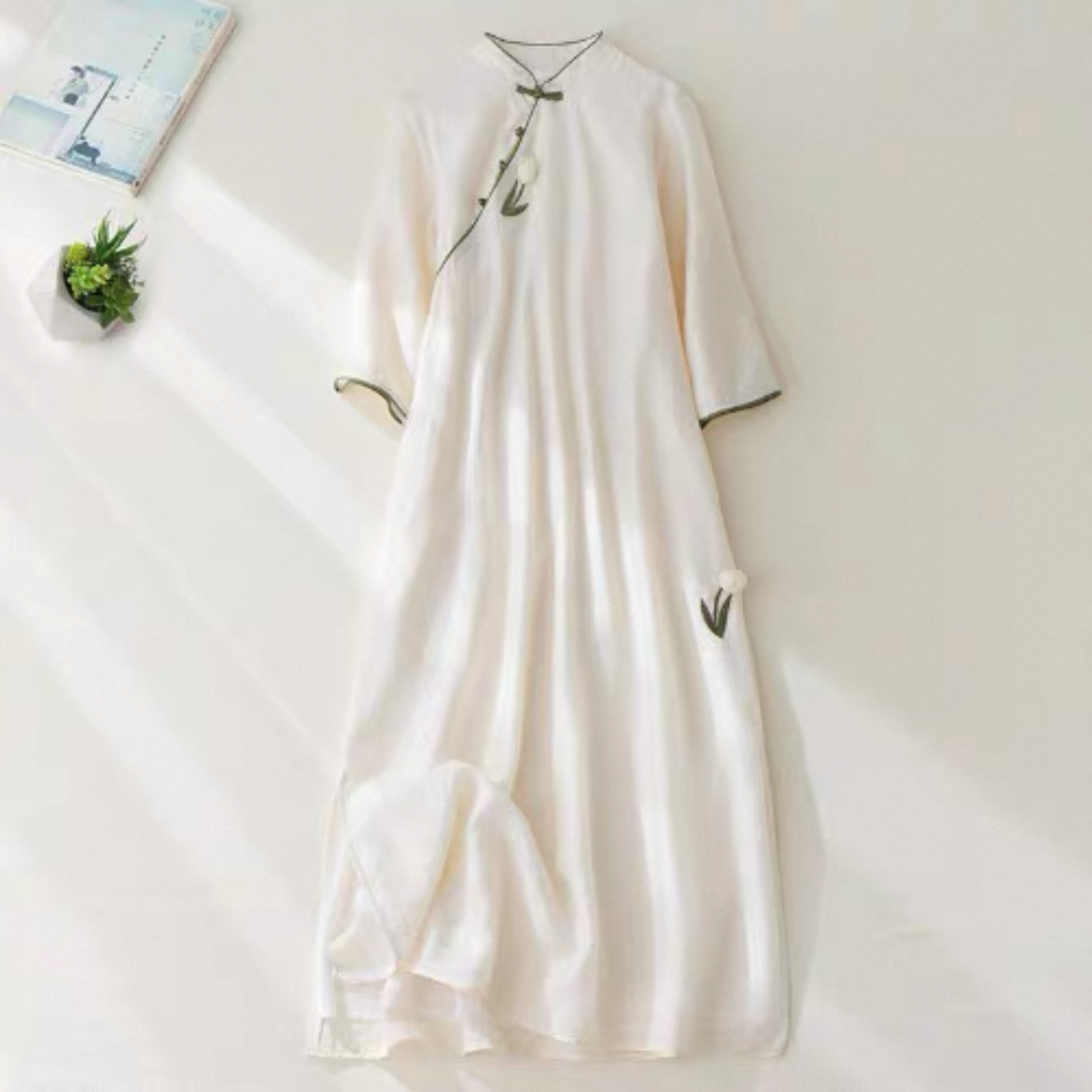 無地ワンピース、コットンリネン（綿麻）ワンピース、レディースワンピース、夏のワンピース