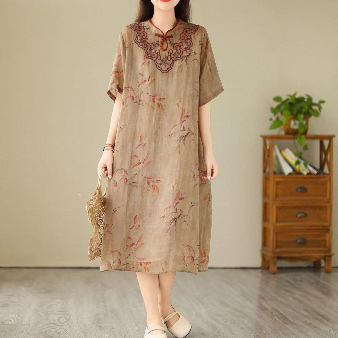 花柄ワンピース、刺繍ワンピース、コットンリネン（綿麻）ワンピース、レディースワンピース、夏のワンピース