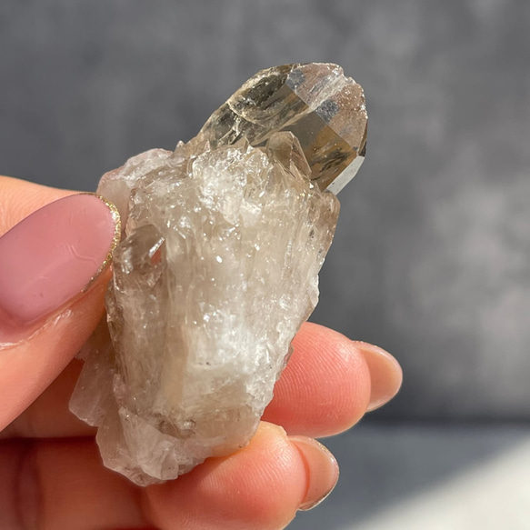 コンゴ産クンダリーニシトリン コンゴ産 クンダリーニ 非加熱 シトリン