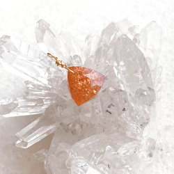 ハンドメイドペンダントトップ⭐︎ディープオレンジチタニア オレンジ（橙） ペンダントトップ の人気通販｜Creema(クリーマ