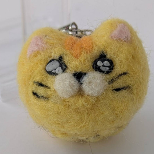 羊毛フェルト ストラップ ゴロリンにゃんカロン ネコストラップ おれん