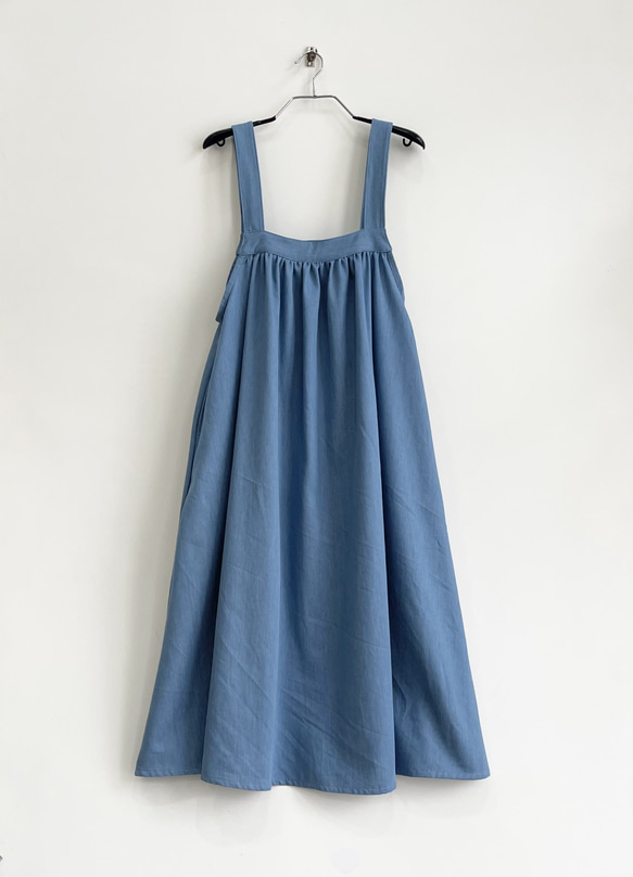 スクエアカットのジャンパースカート * Soft Denim Light Blue * 6枚目の画像