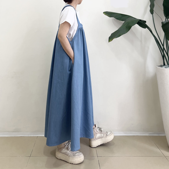 スクエアカットのジャンパースカート * Soft Denim Light Blue * 4枚目の画像