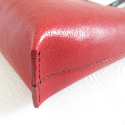 ワイドなA４対応サイズ♪《牛革》シュリンク・レッド×ブラック・ハンドソーイングトート0402