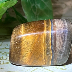 虹入り✨ キャルコパイライト（黄銅鉱）内包 クリスタル 水晶