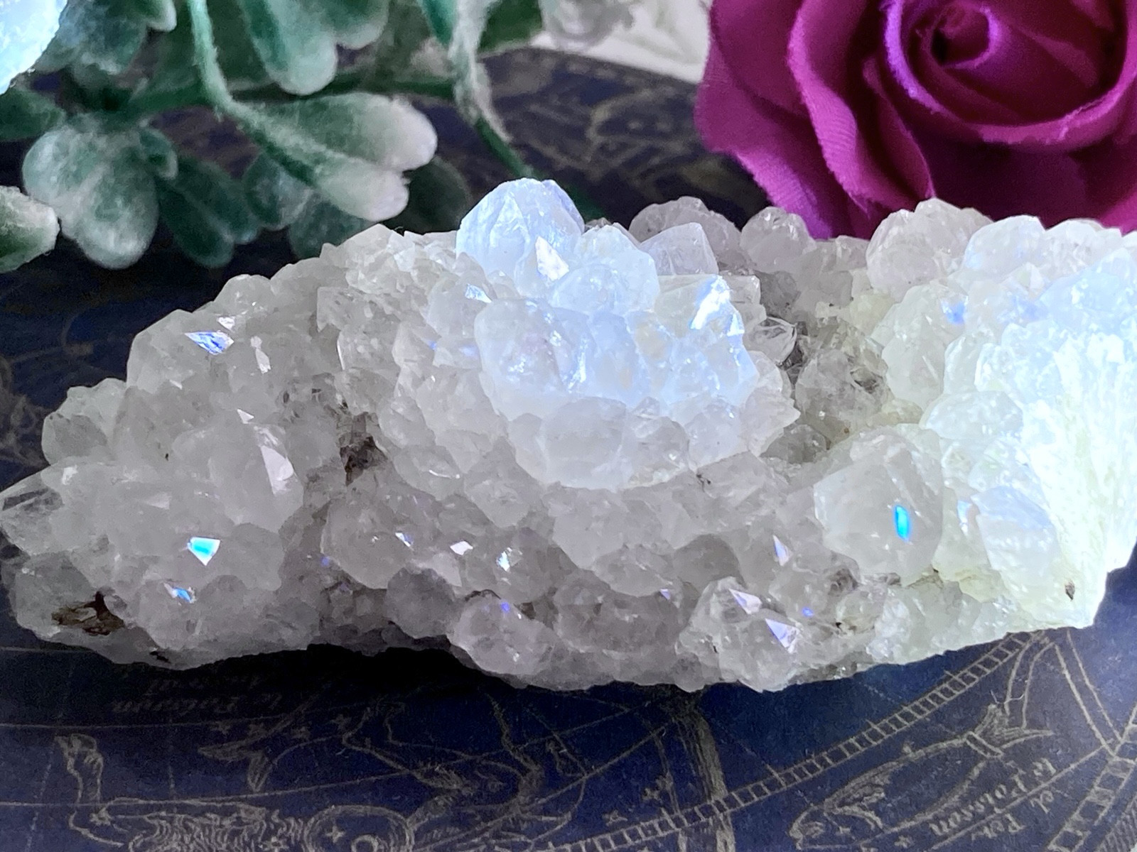 インド産　アナンダライト　水晶　クリスタル　レインボークォーツ　原石　クラスター