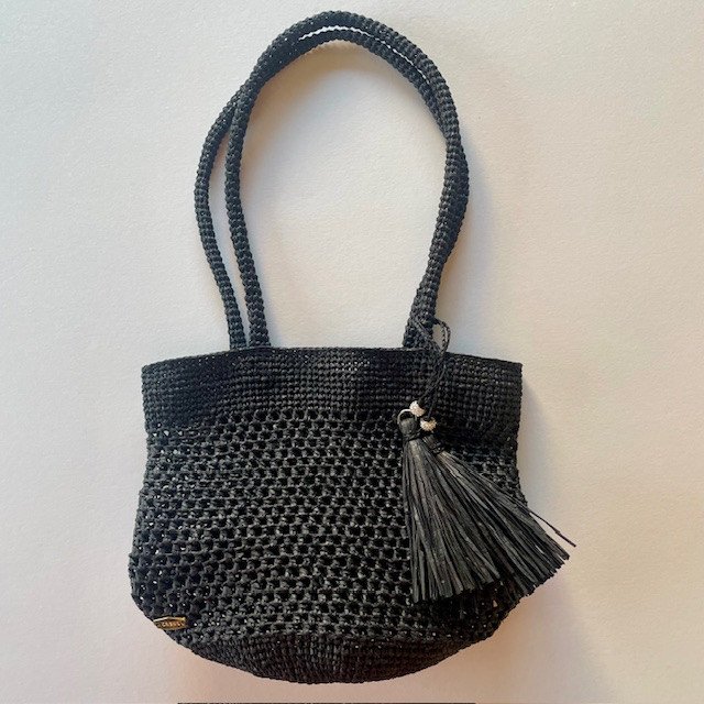 ＝受注製作商品＝　ナチュラルメッシュマルシェバッグ『Ｃｏｏｌ』ＳＡＳＡＷＡＳＨＩ　ブラック　タッセルチャーム付