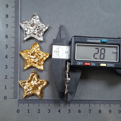 [1pcs] オール ステンレス エンボス加工 立体 スターチャーム サージカルステンレス 金属アレルギー対応 6枚目の画像