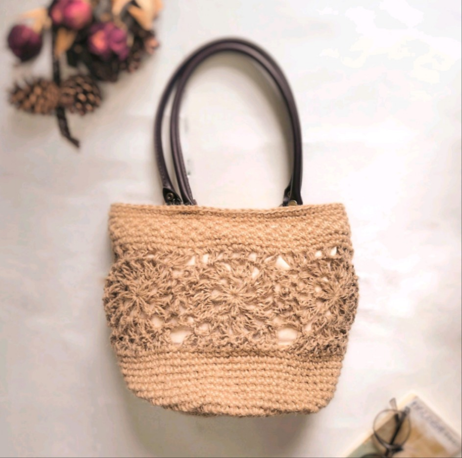 EMIM Bloom 花咲くモチーフ麻紐かごバッグ〈ベージュ× ロング合皮ハンドル〉 軽量トート/内布付き/ポケット付き