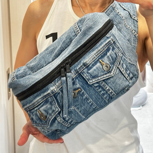 デニムリメイク☆ボディバッグ ボディーバッグ☆トートバッグ マザーズ