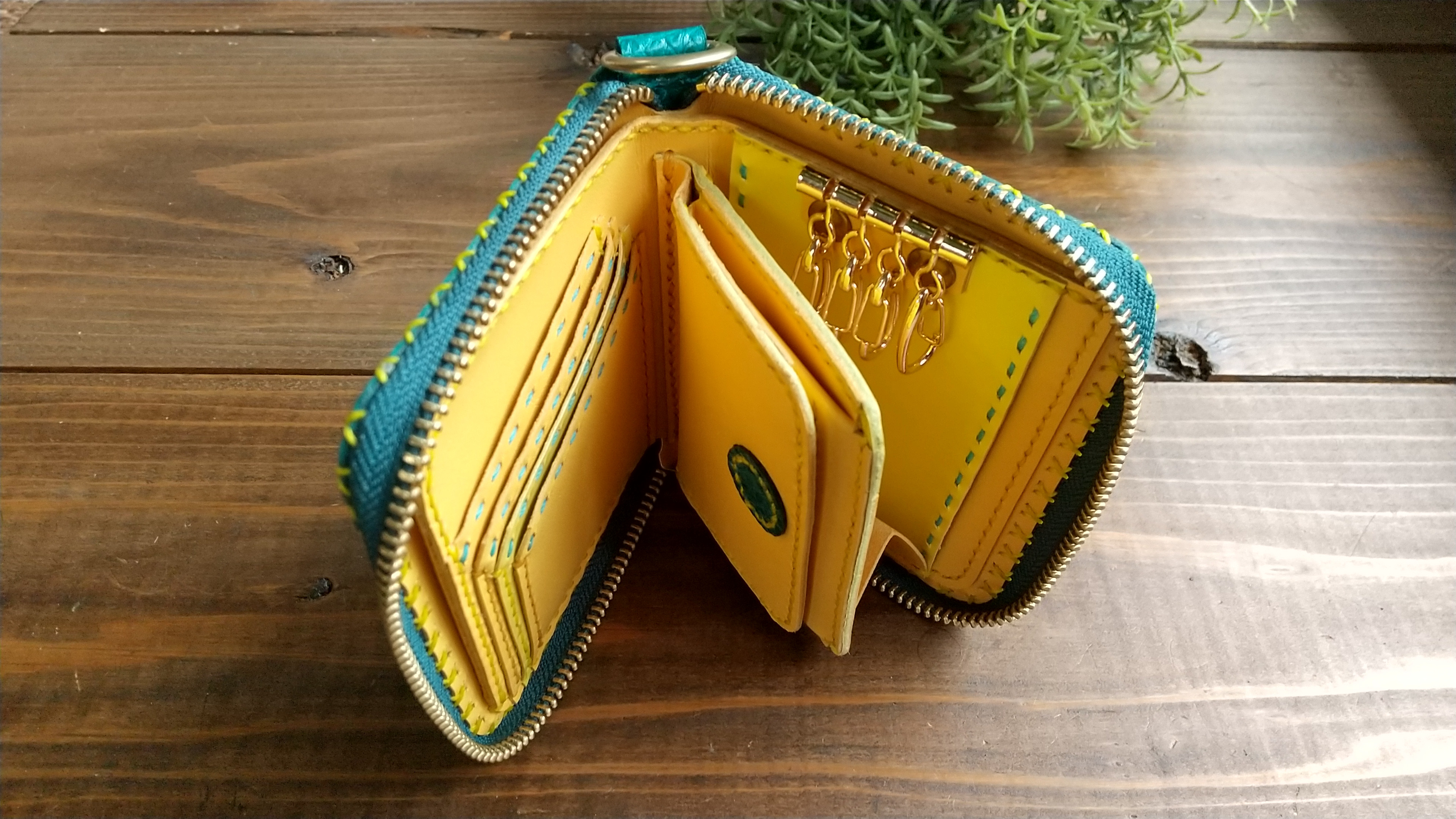 鍵が入るお財布　(ターコイズとレモン)