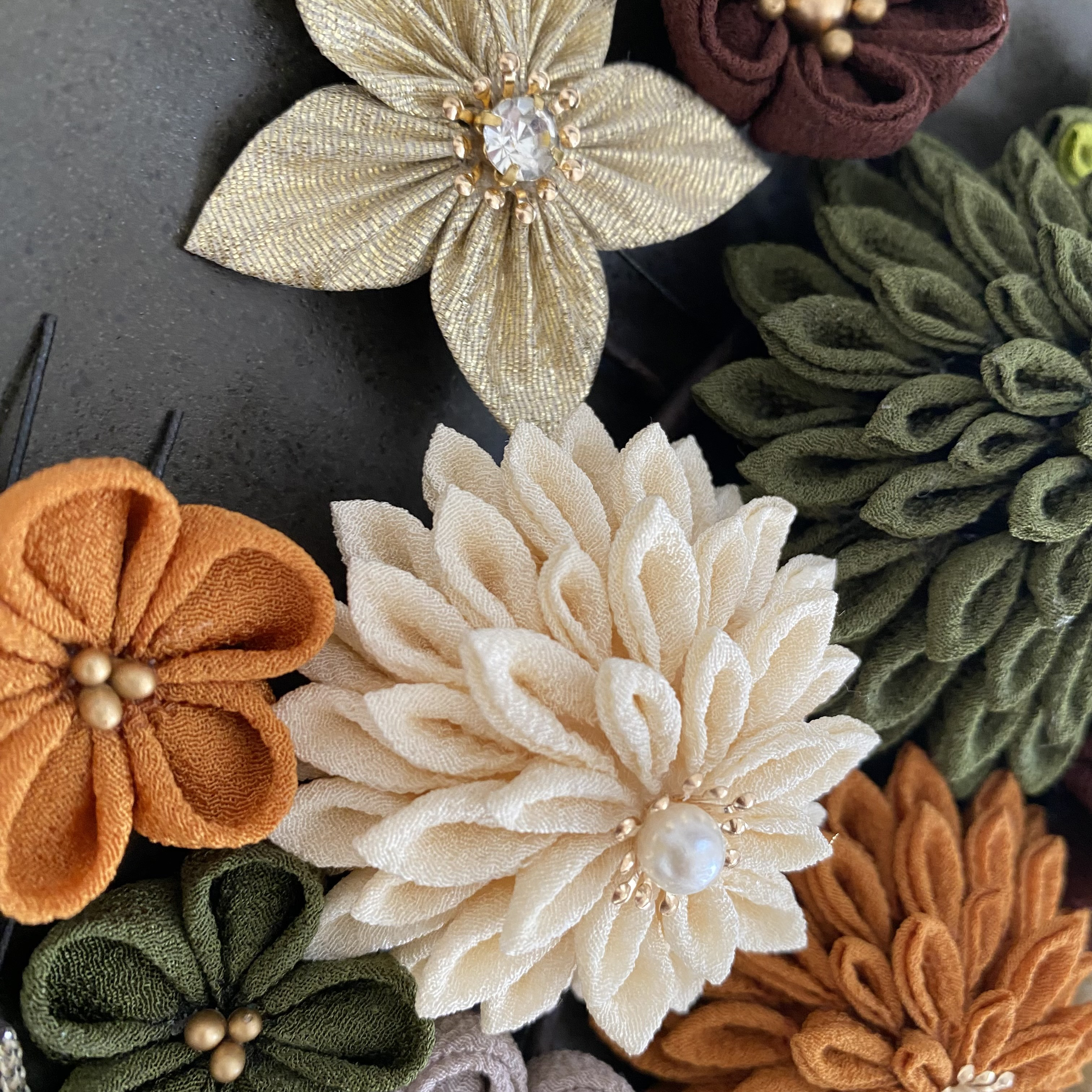 つまみ細工髪飾り　和装　成人式　卒業式　結婚式