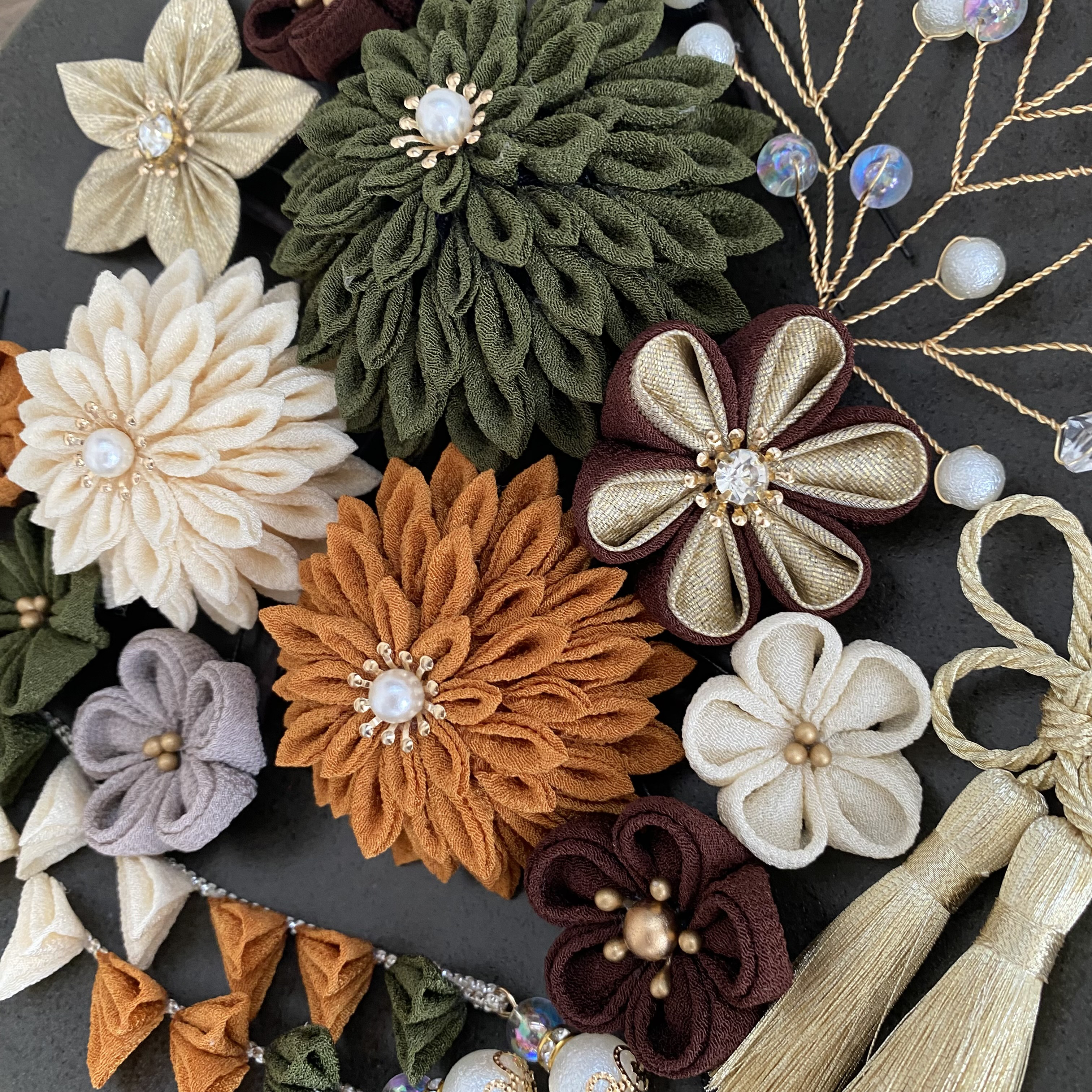 つまみ細工髪飾り　和装　成人式　卒業式　結婚式