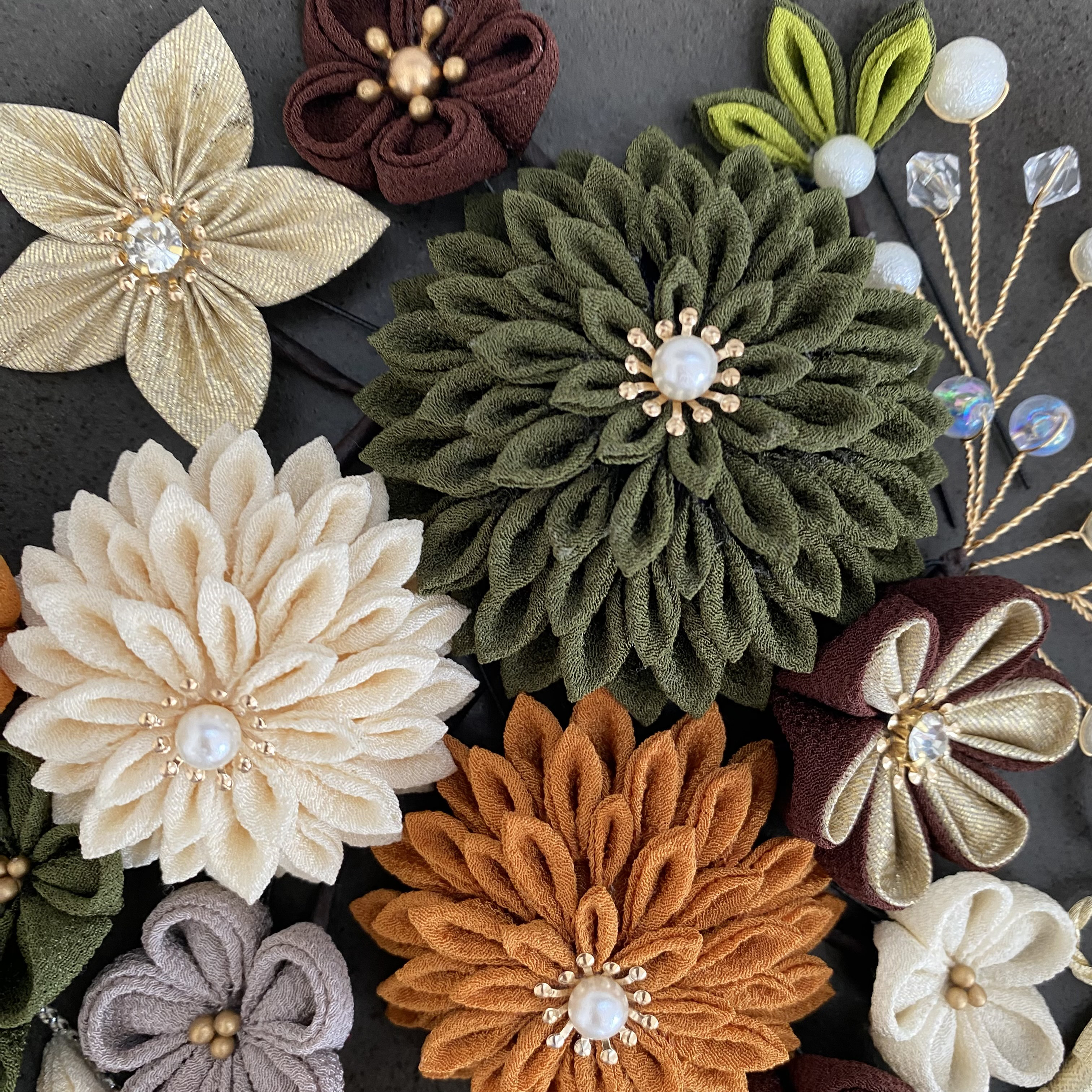 つまみ細工髪飾り　和装　成人式　卒業式　結婚式