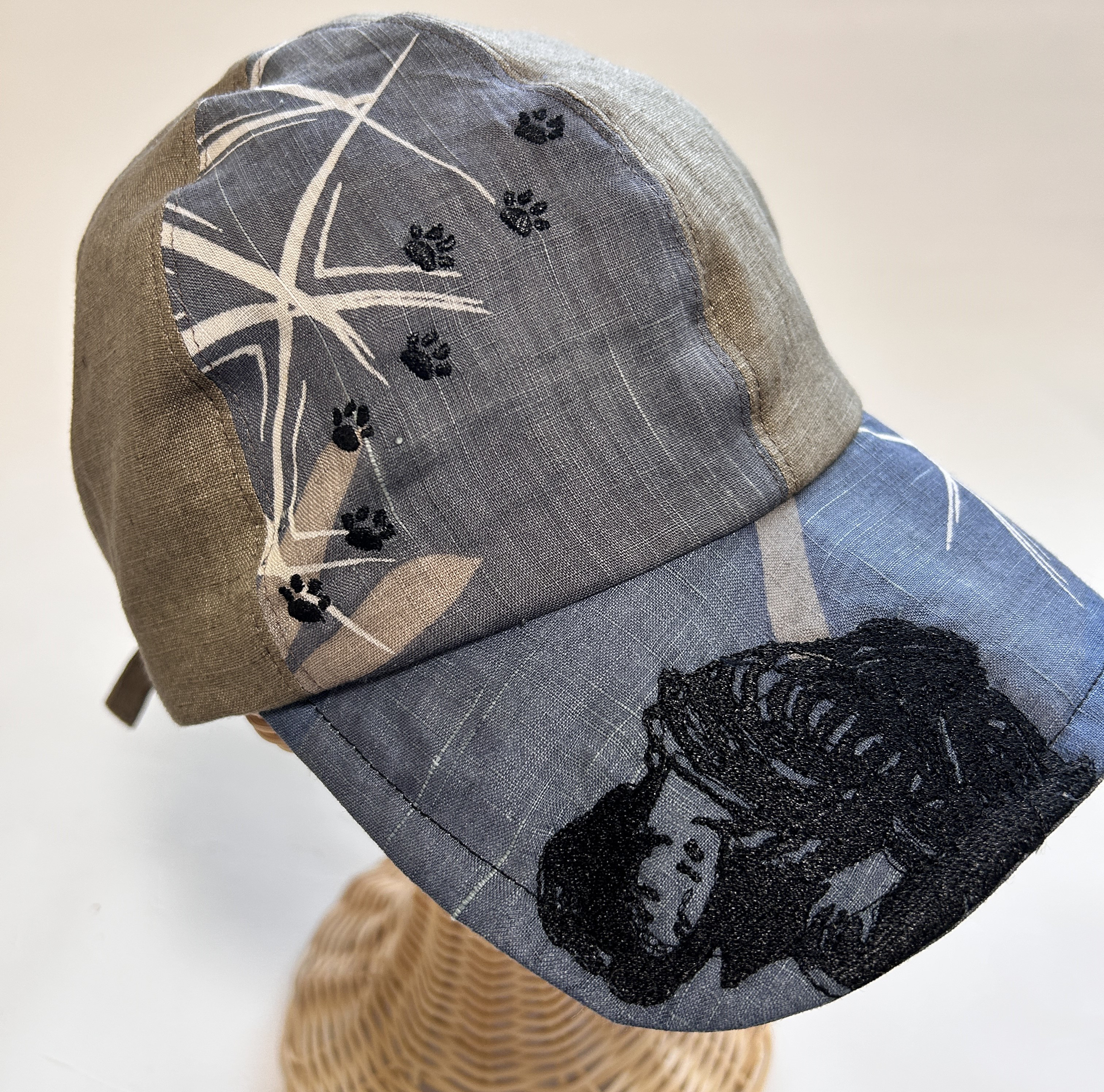 一点もの麻のキャップ　竹下夢二　猫と女性刺繍　古布使用の帽子