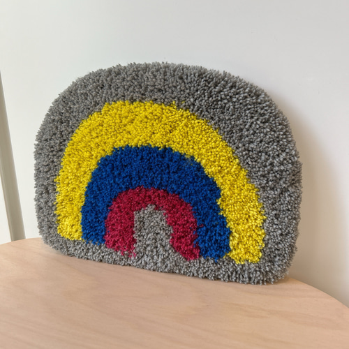 SALE】タフティング ミニラグ 虹 レインボー インテリア ウォール