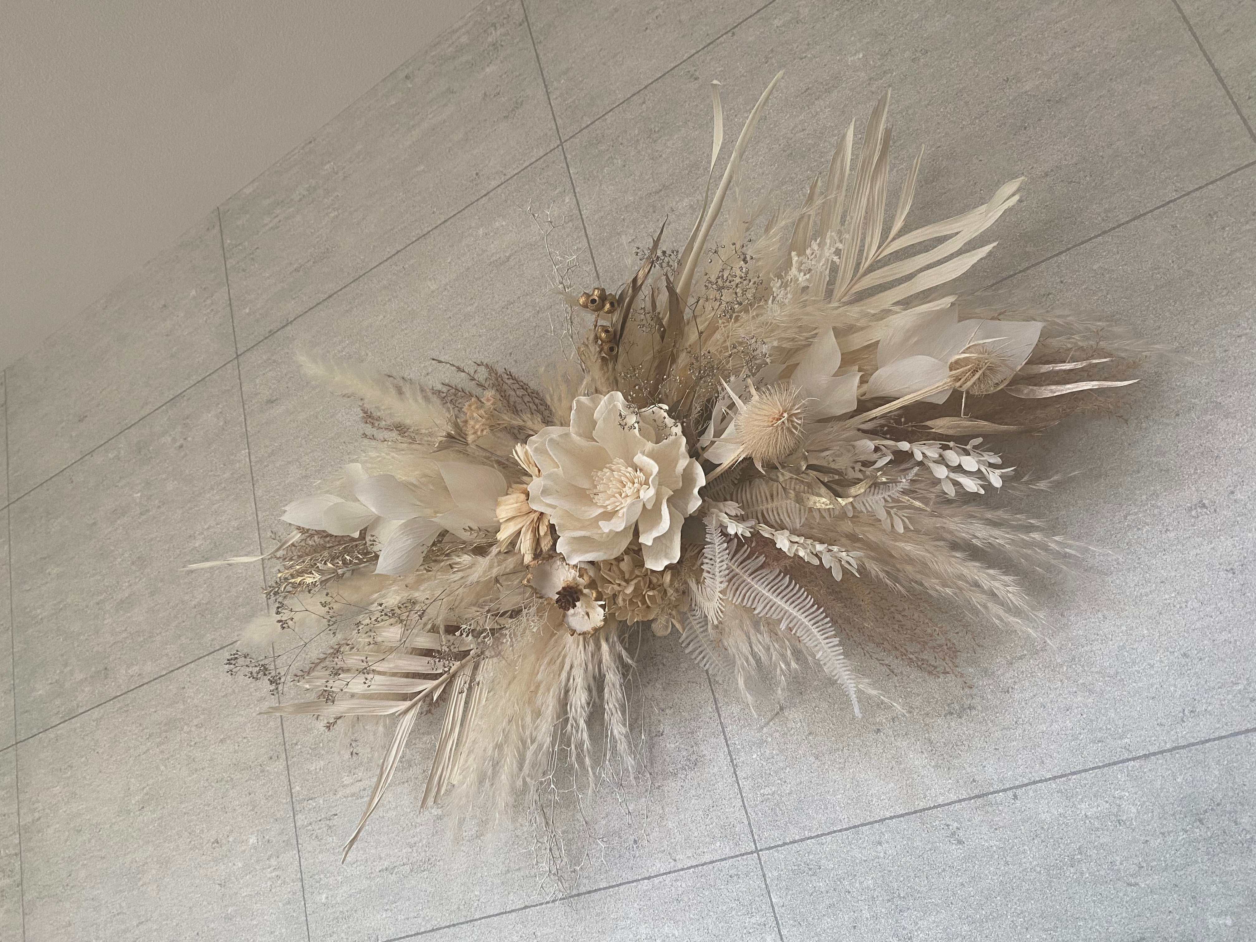 ⭐️新作⭐️ホワイトゴールド✨ドライフラワー壁掛けアレンジメント　横長スワッグ