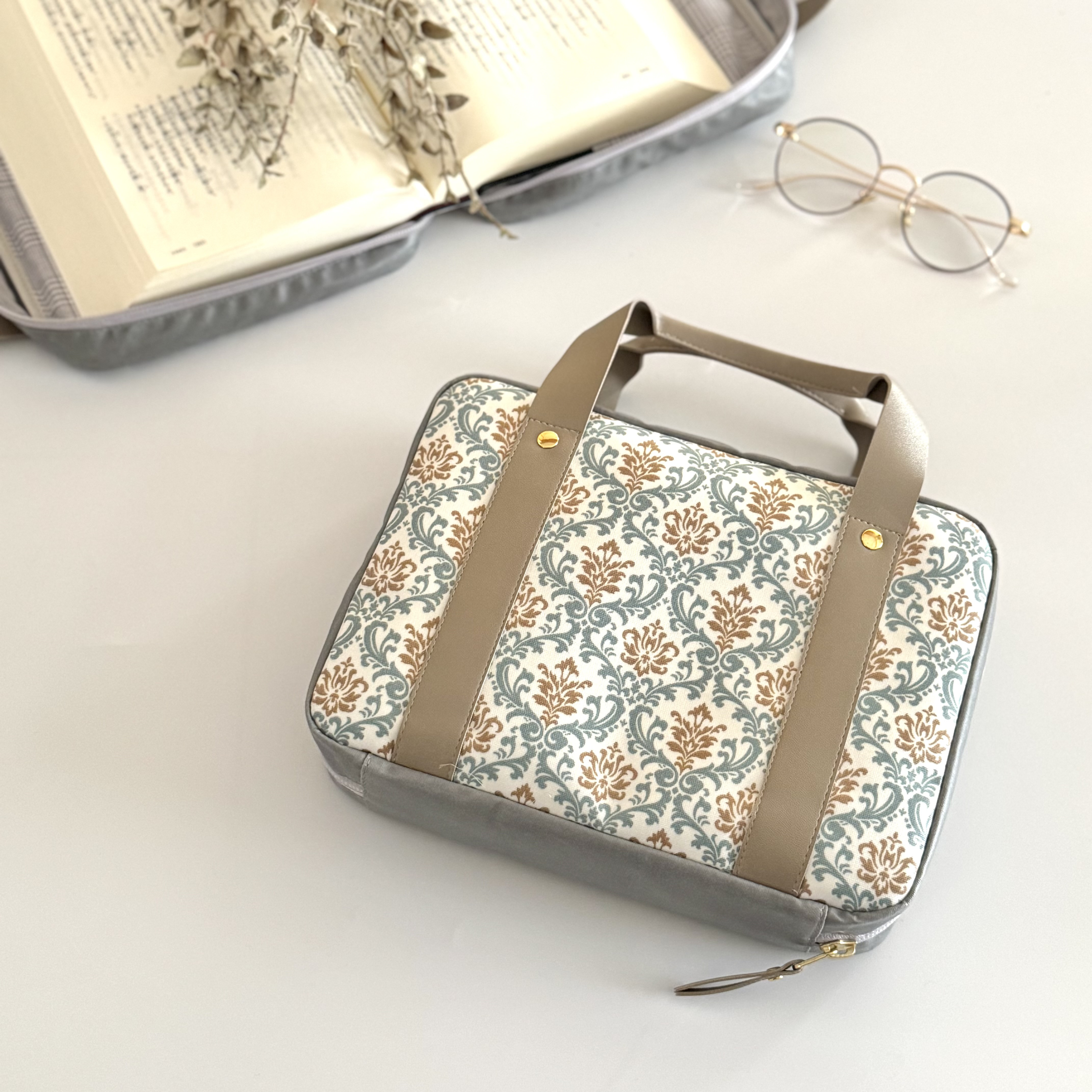 ラミネート大型聖書カバー◆ダマスク