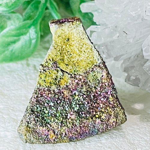ロシア ボルガ川産 レインボー パイライト 黄鉄鉱 原石 ラフ