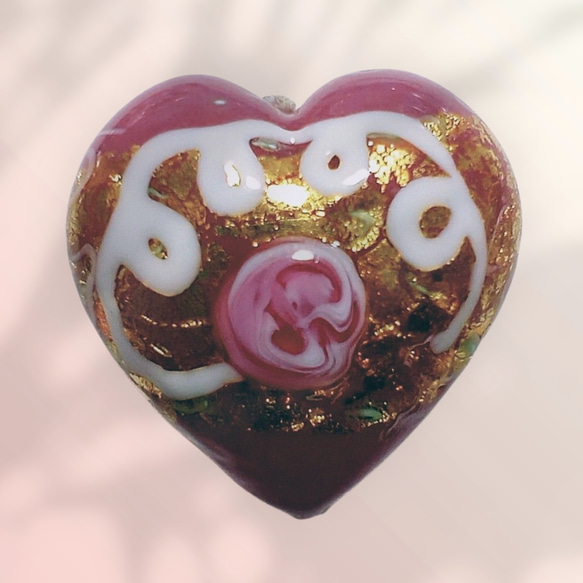 ＜送料無料＞ペンダント作成OP:ベネチアンビーズ　ウエディングケーキハート（ピンク）28mm 4枚目の画像