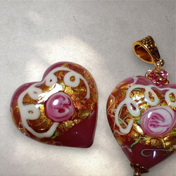 ＜送料無料＞ペンダント作成OP:ベネチアンビーズ　ウエディングケーキハート（ピンク）28mm 11枚目の画像