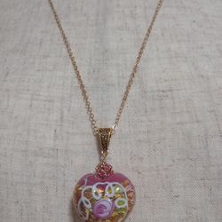 ＜送料無料＞ペンダント作成OP:ベネチアンビーズ　ウエディングケーキハート（ピンク）28mm 10枚目の画像