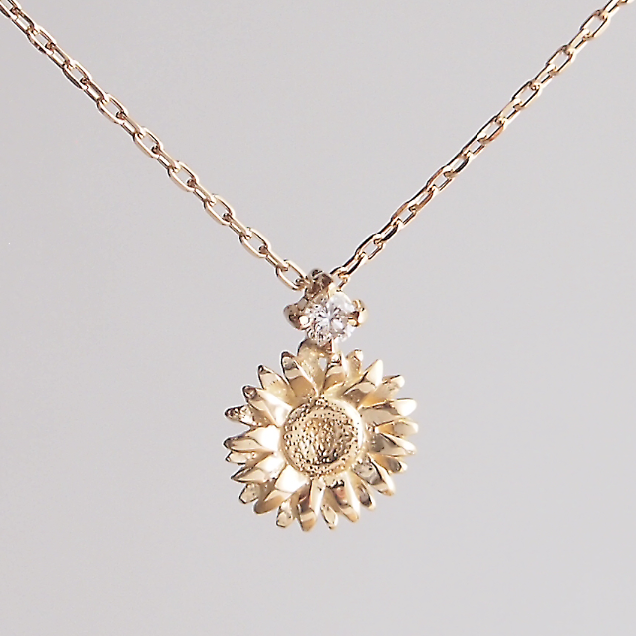 向日葵とダイヤモンドのK18ネックレス　0.03ct　ひまわり｜季節を感じるジュエリー｜夏-Summer
