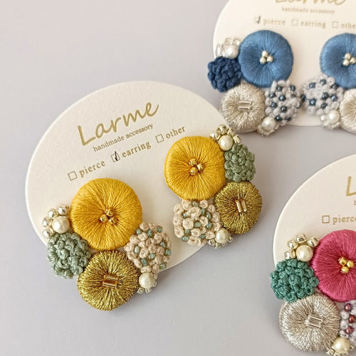 maru-moco 刺繍ピアス・イヤリング ピアス（その他） Larme ～ラルム