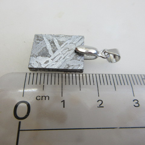 ギベオン隕石 ギベオン隕石 - KCジョーンズ・クリスタルショップ