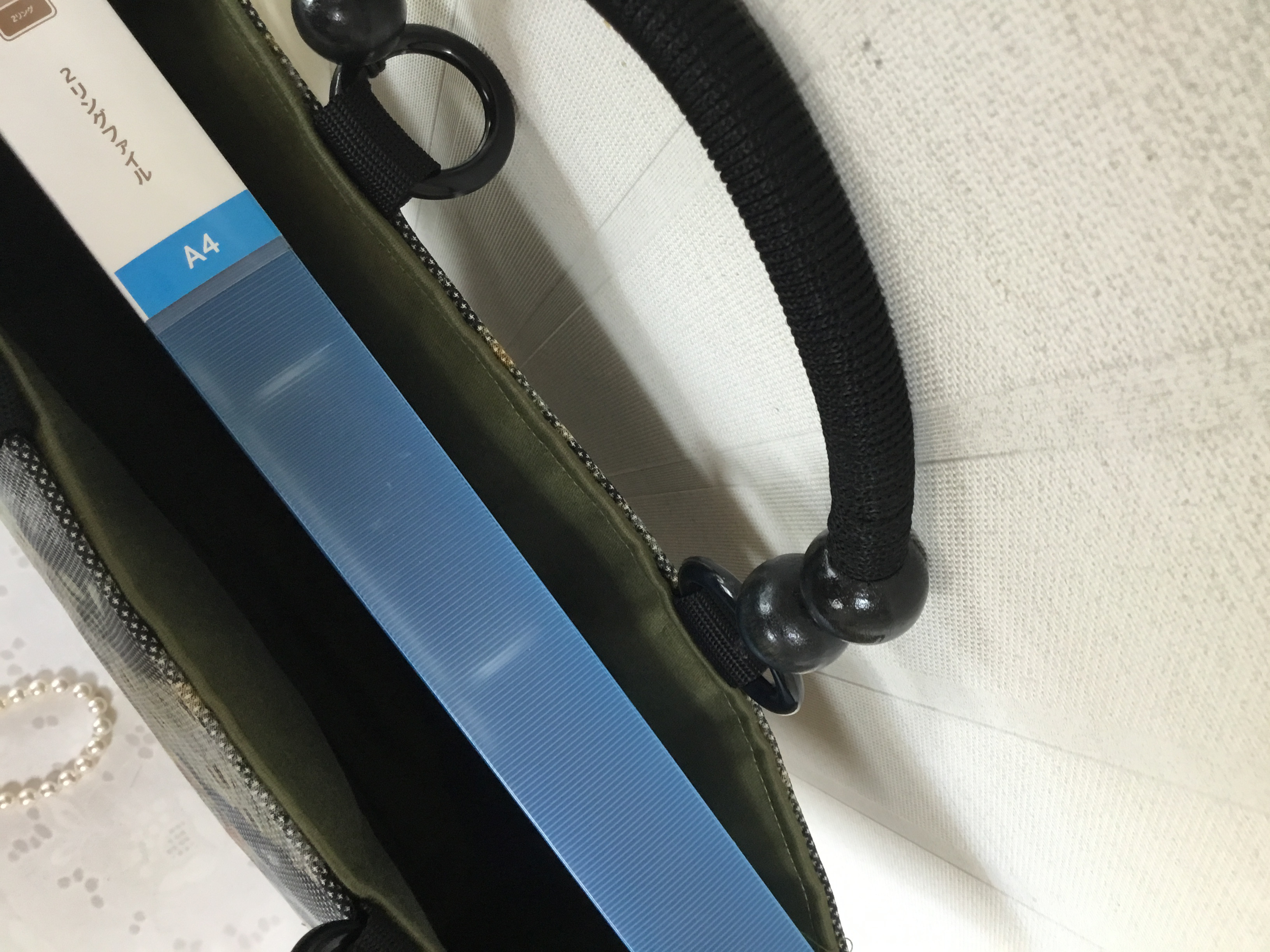 花ぷらら・シンプルで使いやすい・・洋服でも着物でも使える・ハンドメイド・リメイク・大島紬・カバン・トートバッグ・428