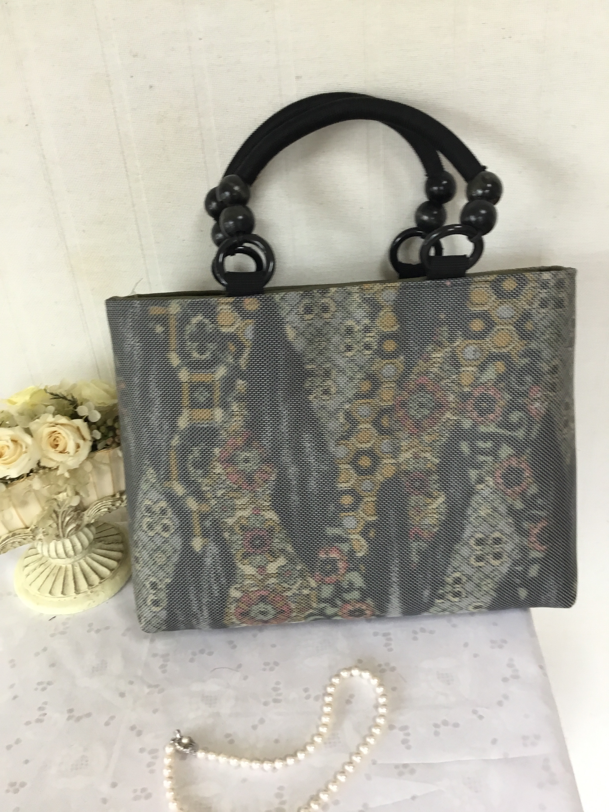 花ぷらら・シンプルで使いやすい・・洋服でも着物でも使える・ハンドメイド・リメイク・大島紬・カバン・トートバッグ・428