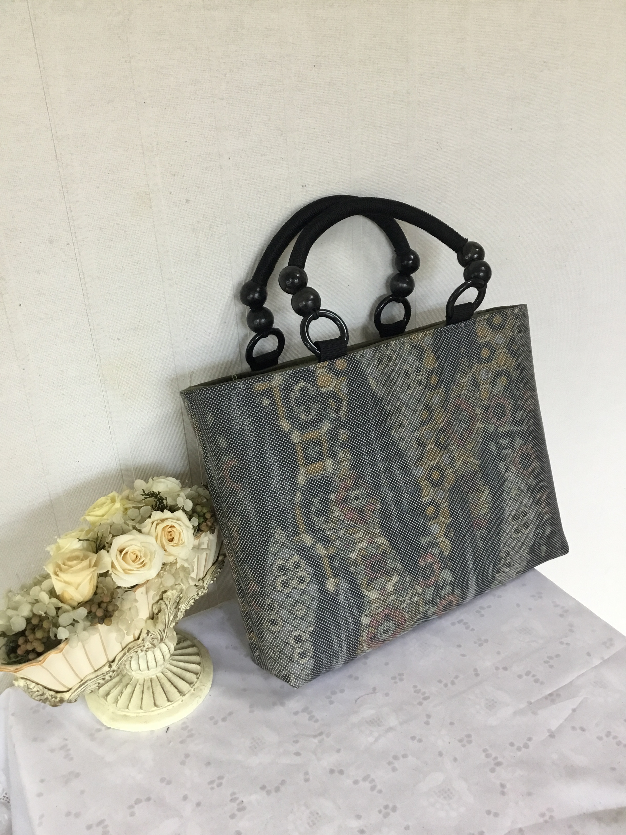 花ぷらら・シンプルで使いやすい・・洋服でも着物でも使える