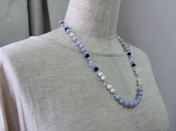 白サンゴデザインネックレス.夏のワンピースやTシャツと合わせて♪ 5枚目の画像