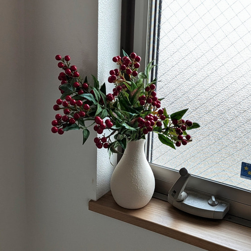 ずっときれい！縁起の良い赤い南天の実＆花瓶＆花台 投げ入れ3点セット