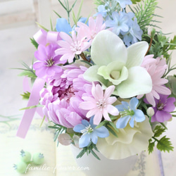 お供えアレンジ｜造花アレンジメント｜仏花｜造花ギフト｜枯れないお供え花｜フラワーギフト｜お盆お供え 12枚目の画像