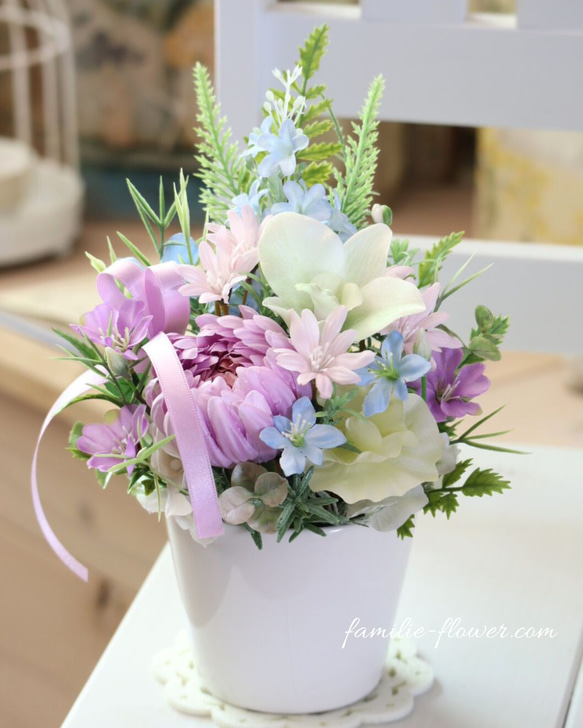 お供えアレンジ｜造花アレンジメント｜仏花｜造花ギフト｜枯れないお供え花｜フラワーギフト｜お盆お供え 9枚目の画像