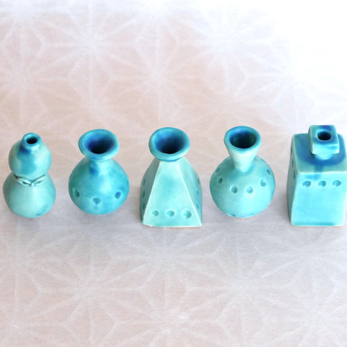 陶器 小さな 花瓶 天色トルコブルー 単品】 ミニ花瓶 高さ4.5