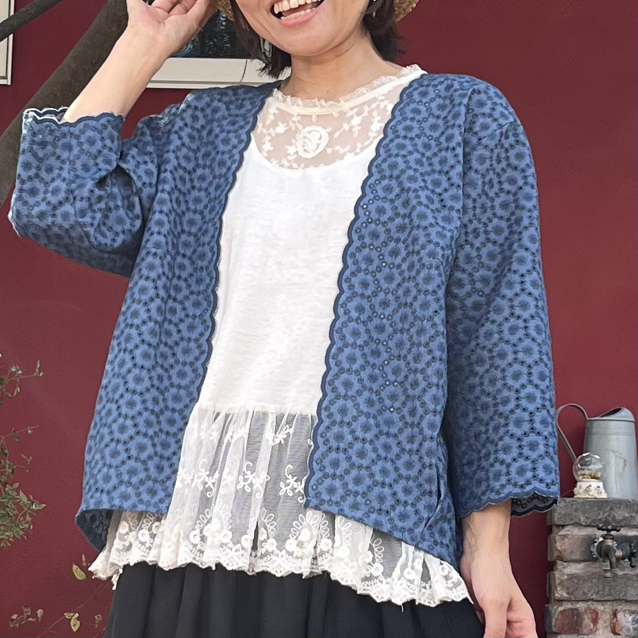 上品♡アイレット刺繍の贅沢スカラップレースカーディガン（25s-118）