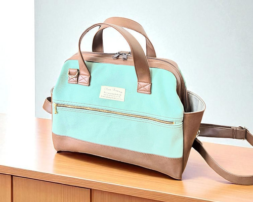 専用　最終お値下げ＊刺繍付ワイヤー口バッグ＊ロラライハリス Y's PINK - × KOTA OKUDA CLASP BAGS / がま口バッグ / ブラック