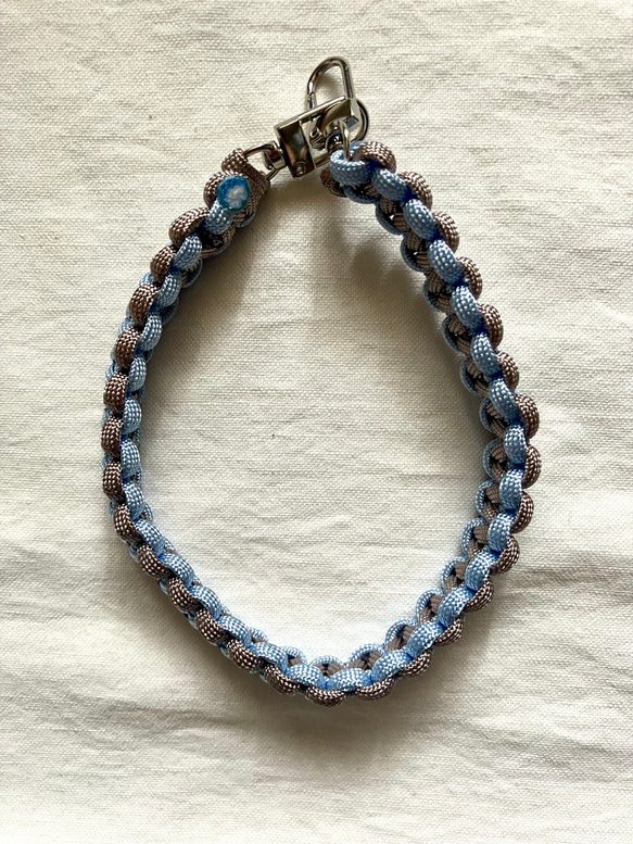 パラコード スマホストラップ　ハンドメイド ハンドメイド ストラップ スマホ ショルダー パラコード 花x4 SH380