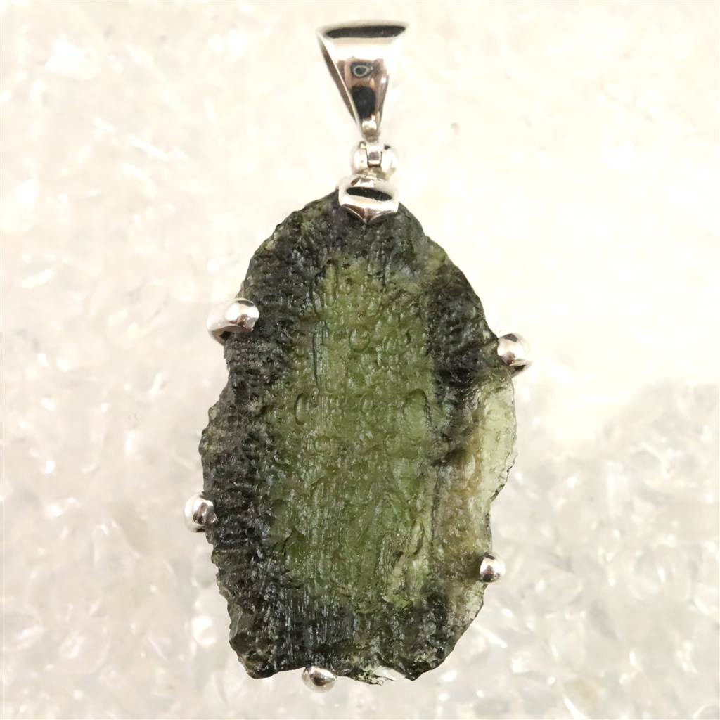 モルダバイト AAA 35mm原石 ペンダント 鑑別書付 12.33g #74936