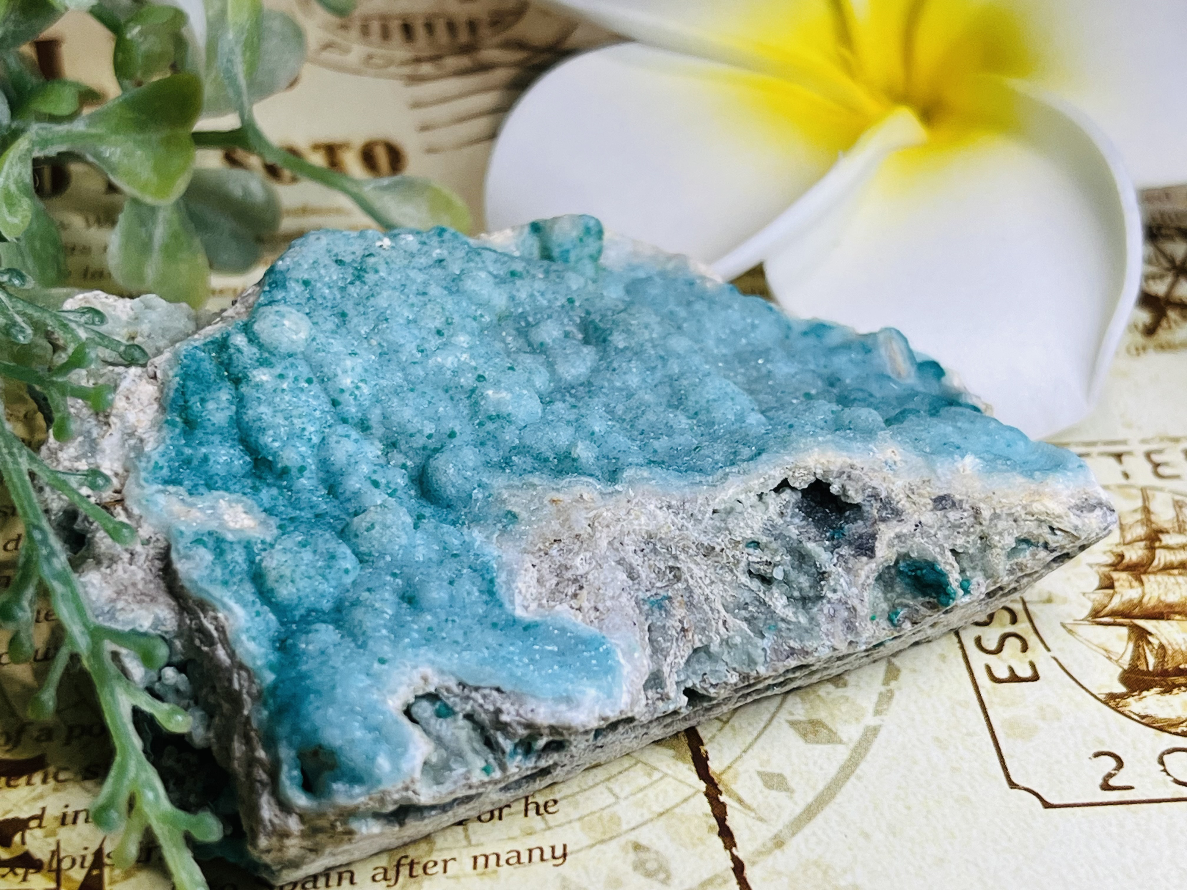 チャンスを掴む石✨　ヘミモルファイト　異極鉱　原石　ラフストーン