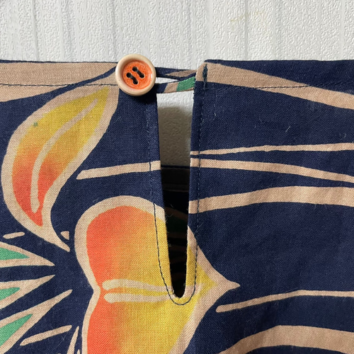 ハンドメイド リメイク モチーフ編 ニットワンピース柿渋染めパッチワーク ハンドメイド リメイク モチーフ編 ニットワンピース柿渋染め