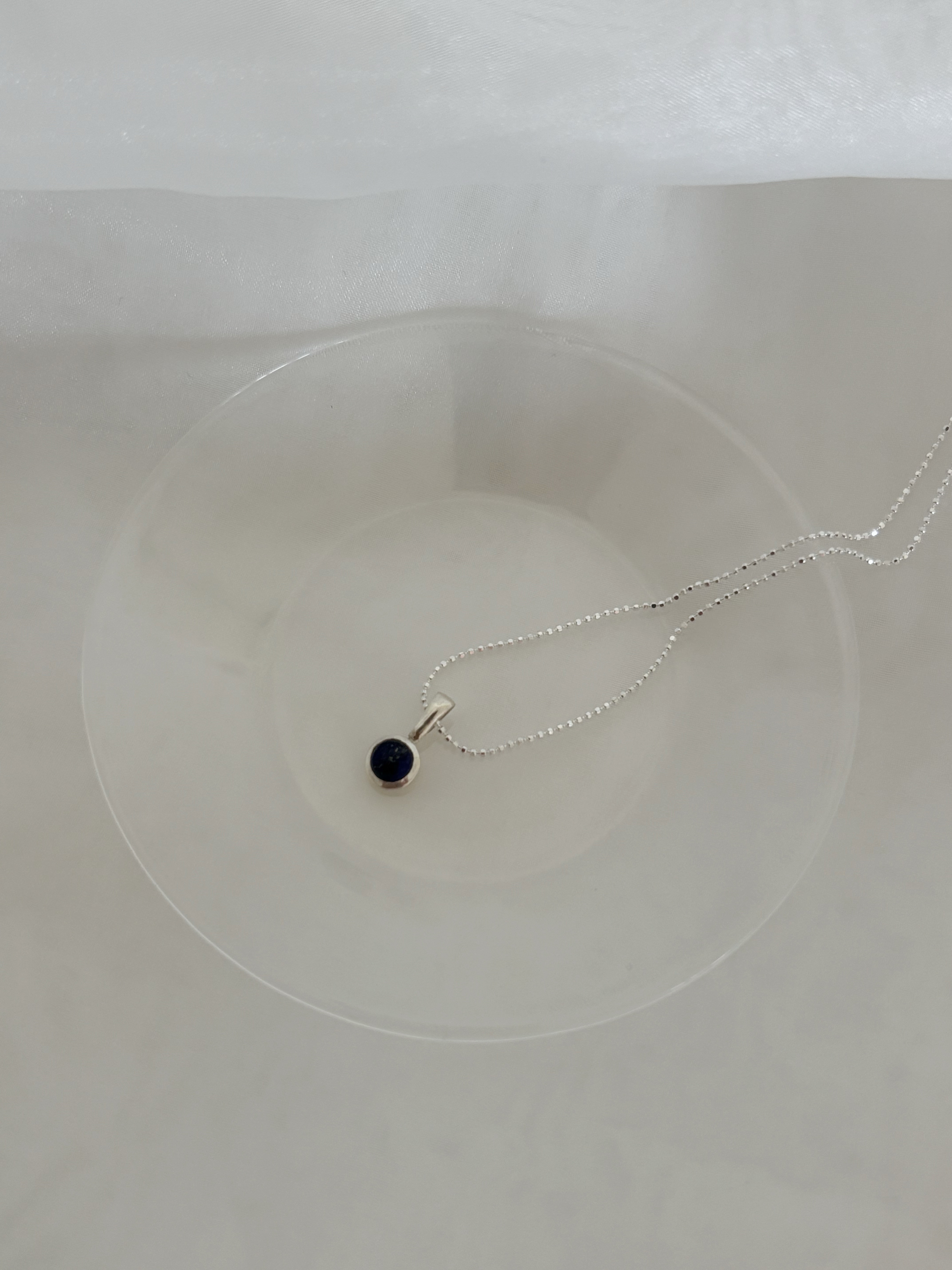 ラピスラズリのシルバーネックレス