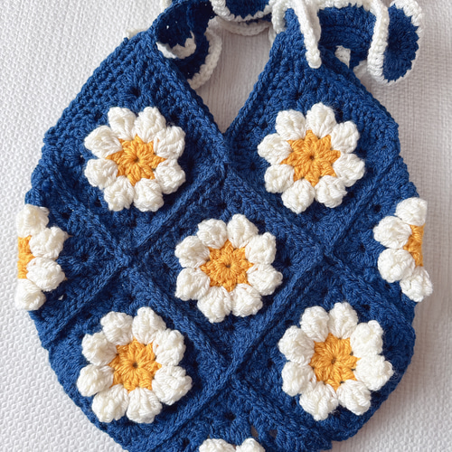 グラニースクエアバッグ お花モチーフ【ブルー】 かぎ針編み