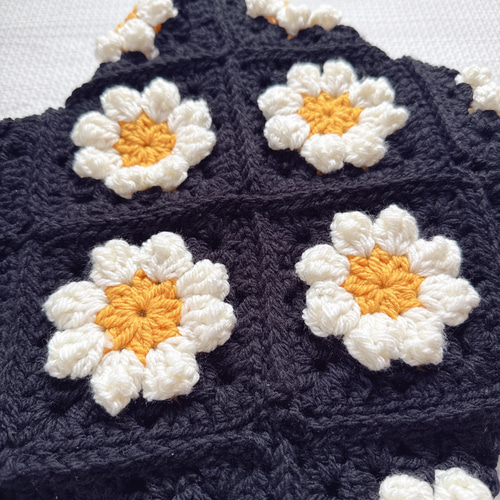 グラニースクエアバッグ お花モチーフ【ブラック】 かぎ針編み