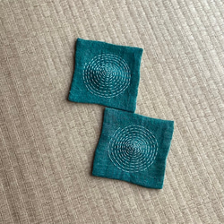 蚊帳　グリーン色に刺し子のコースター　2枚組 2枚目の画像