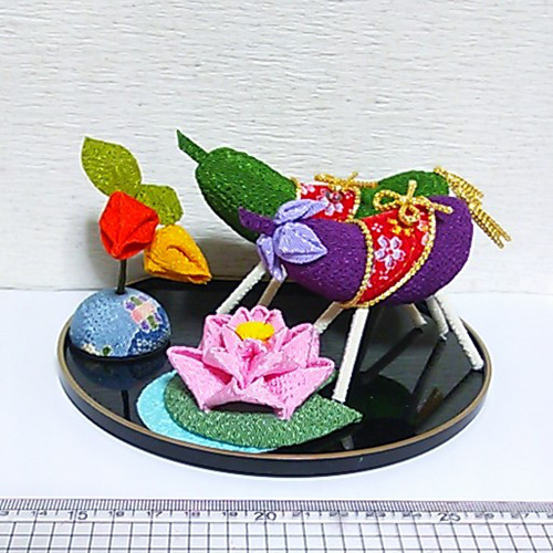 精霊馬⑯　新盆　初盆　ちりめん細工　つまみ細工 ちりめん細工 精霊馬 お盆飾り 蓮の花 つまみ細工 その他置物